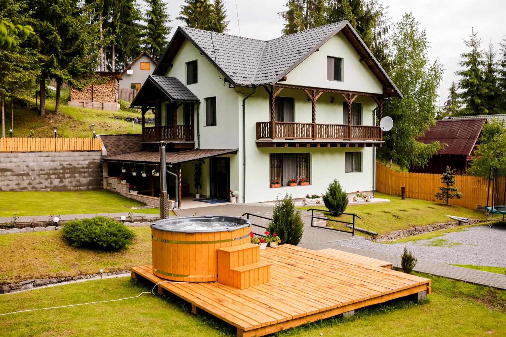 Casa Tudor Topliţa Екстериор снимка