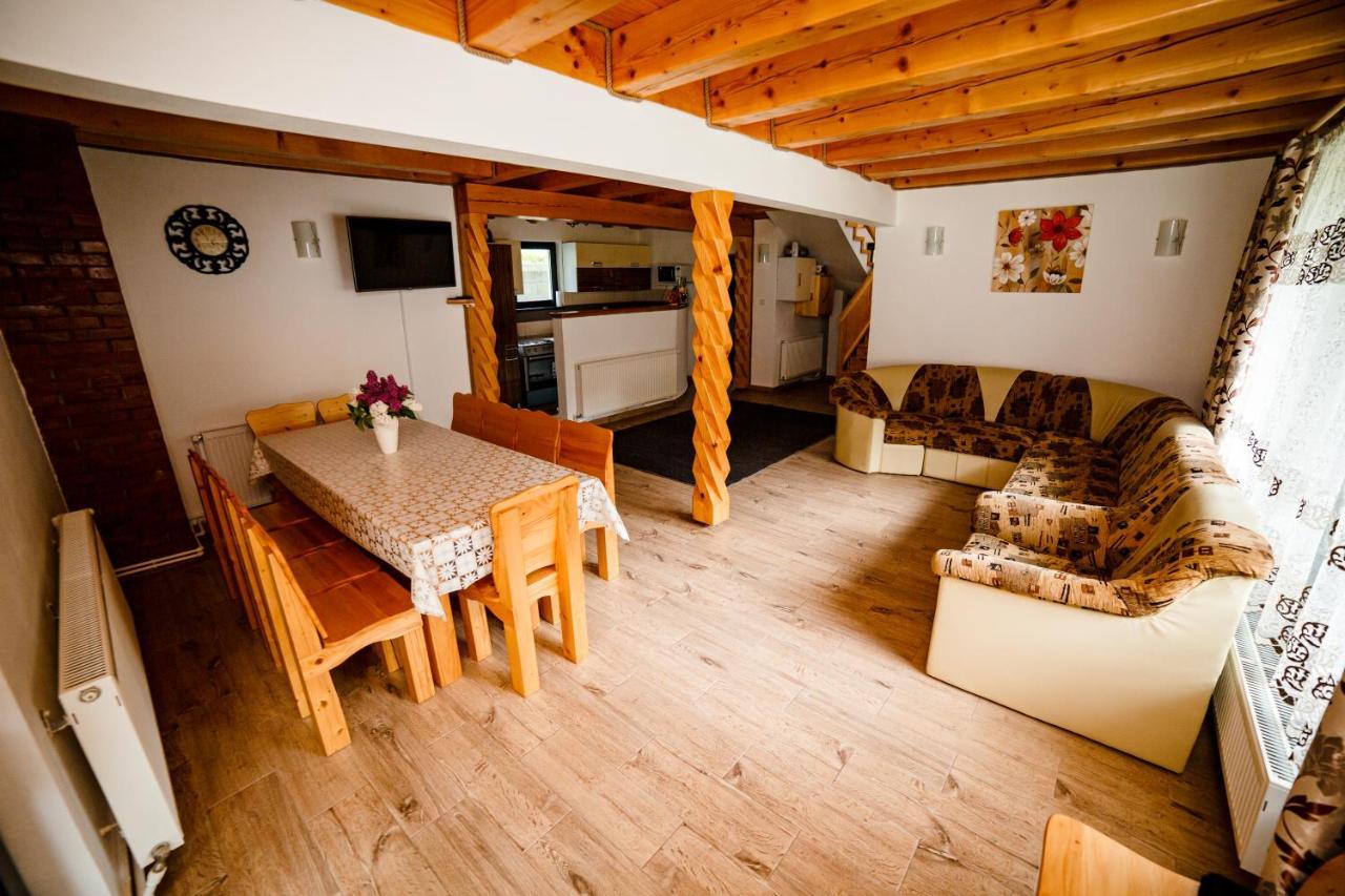 Casa Tudor Topliţa Екстериор снимка