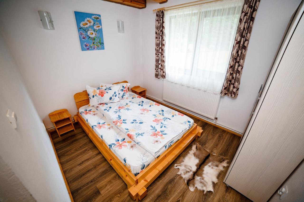 Casa Tudor Topliţa Екстериор снимка