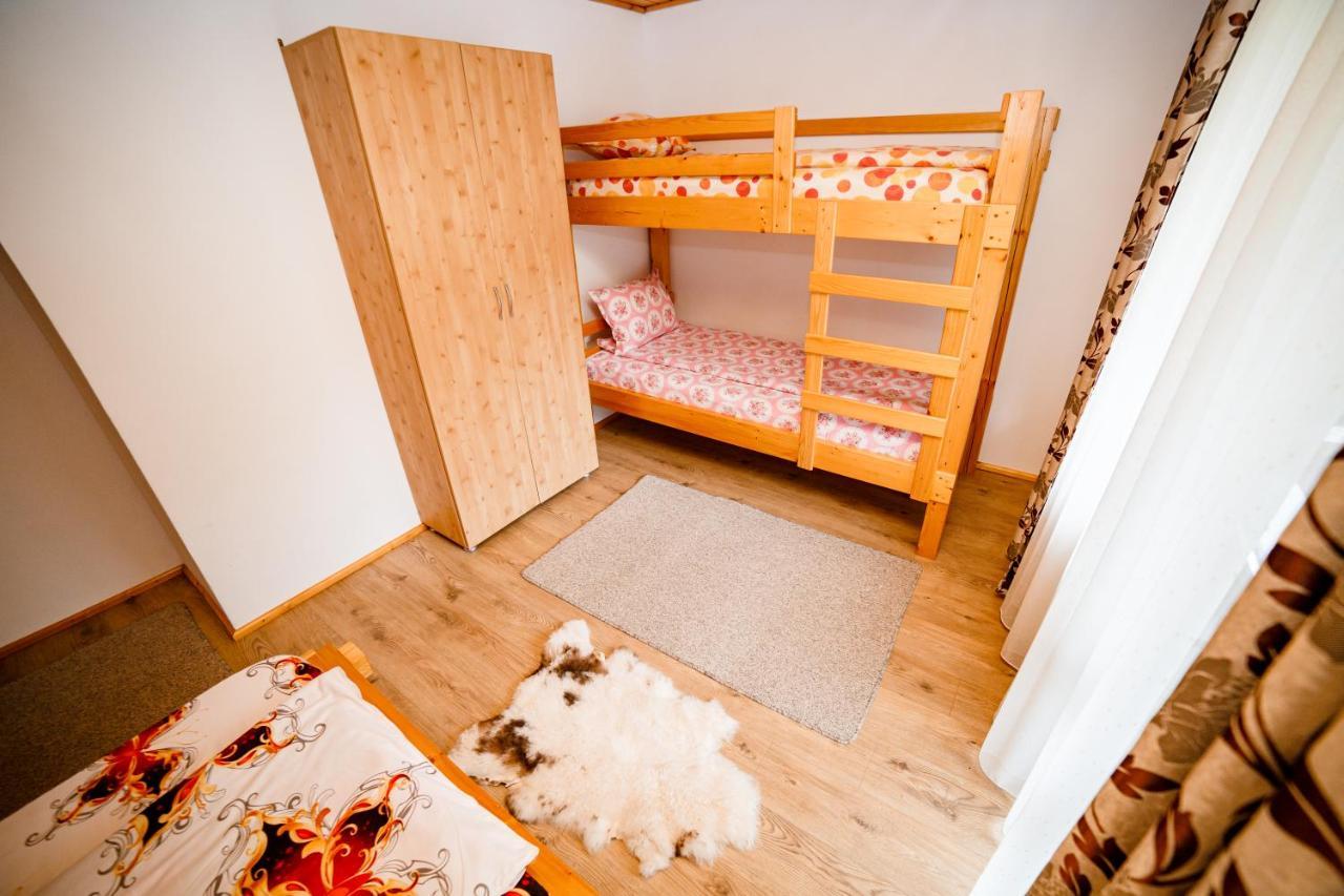 Casa Tudor Topliţa Екстериор снимка